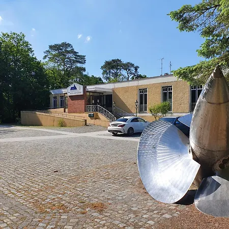 Businesshotel Am Peetzsee 호텔 그룬하이데