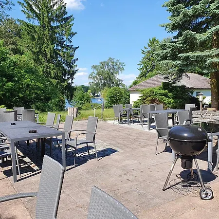 Businesshotel Am Peetzsee 그룬하이데