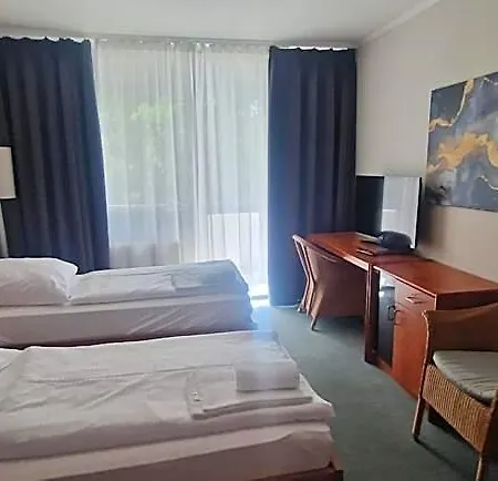 Businesshotel Am Peetzsee Hotel *