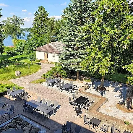 Businesshotel Am Peetzsee * Grunheide