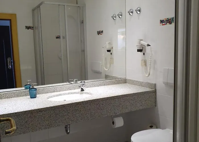 Businesshotel Am Peetzsee Hotel *